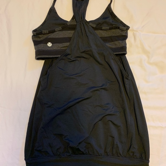 Lululemon Tank Size 6 - Picture 2 of 4